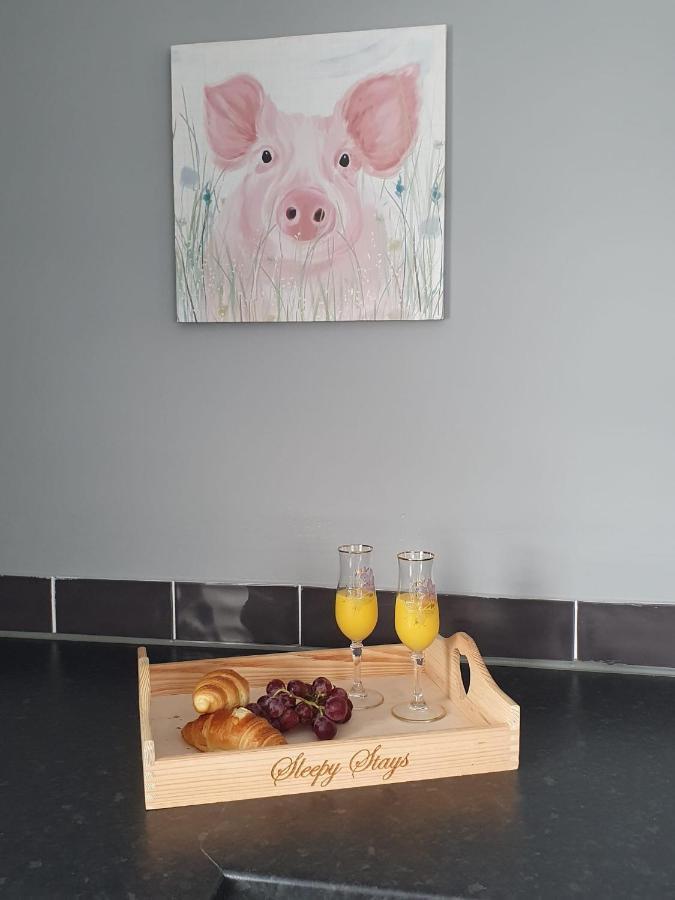 2 Bed House, Contractors & Holiday Guests Welcomed Dowlais Εξωτερικό φωτογραφία
